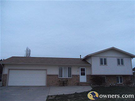 2nd image of 102 Canterbury Rd