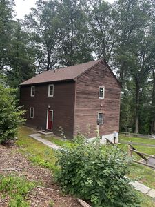 239 Old Farms Road APT 18B, Avon, CT, 06001