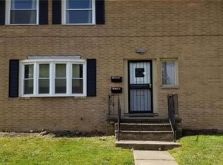 2322 Noble Rd, Cleveland Heights, OH 44121