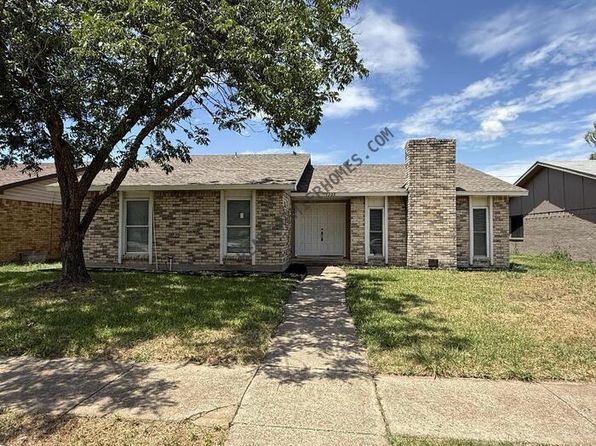 7309 Oakstone Dr