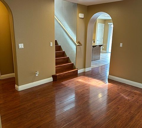 5th image of 10258 Headrick Dr