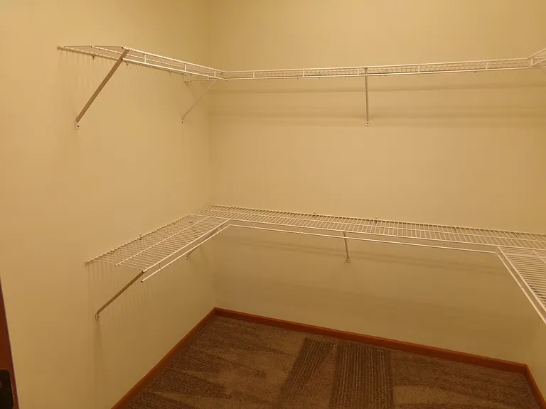 108 Brookside Dr — Photo 16