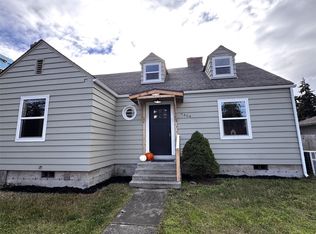 1404 E 3rd Street, Port Angeles, WA 98362