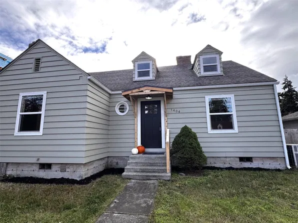 1404 E 3rd Street, Port Angeles, WA 98362