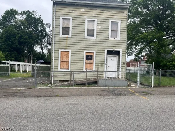 116 Oxford St, Paterson City, NJ 07522