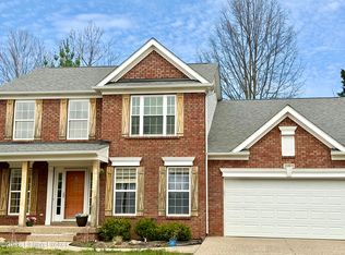 10611 Providence Dr, Louisville, KY