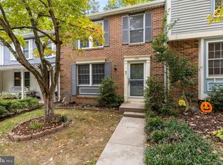 11751 Mossy Creek Ln, Reston, VA 20191