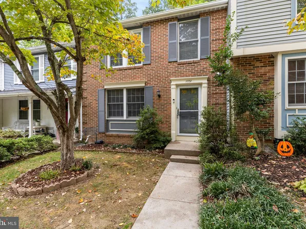11751 Mossy Creek Ln, Reston, VA 20191