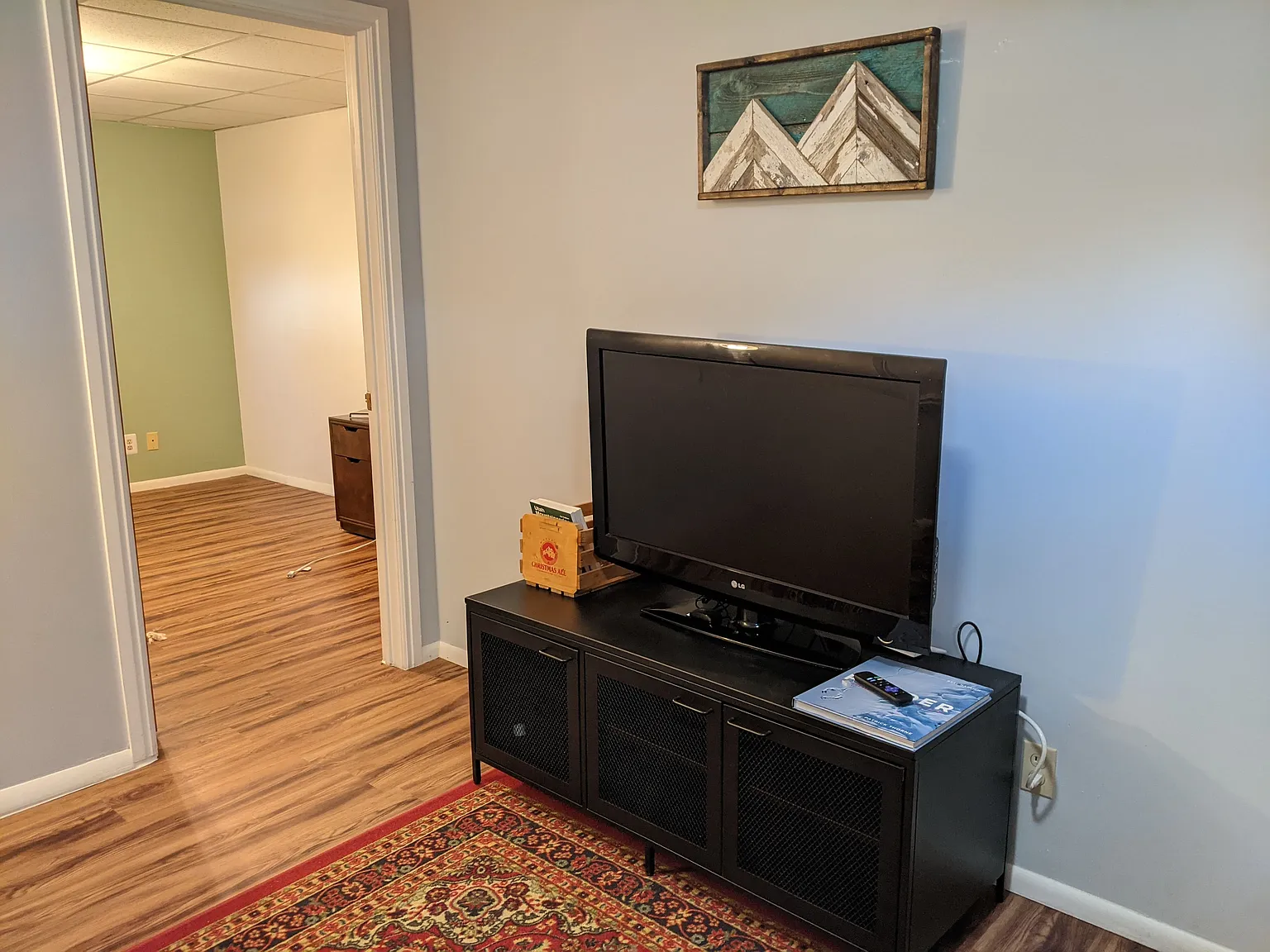 1 bed, 700 sqft, $900 — Photo 2