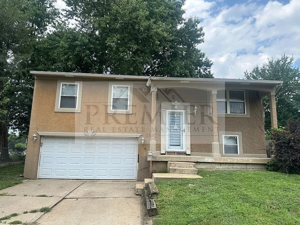 730 N Aztec Dr
