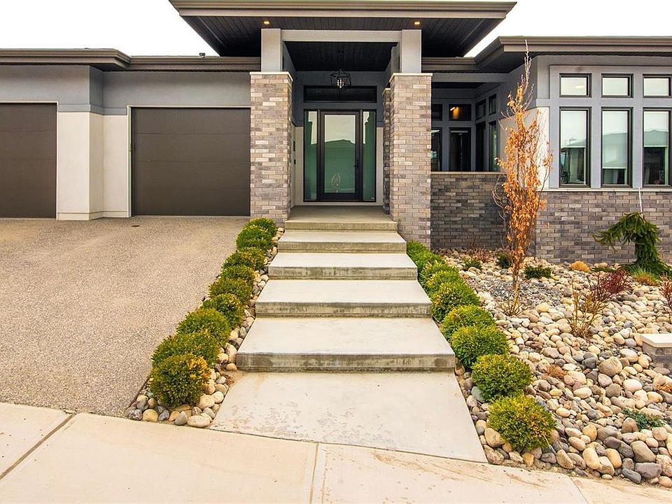 1st image of 731 Carnoustie Dr