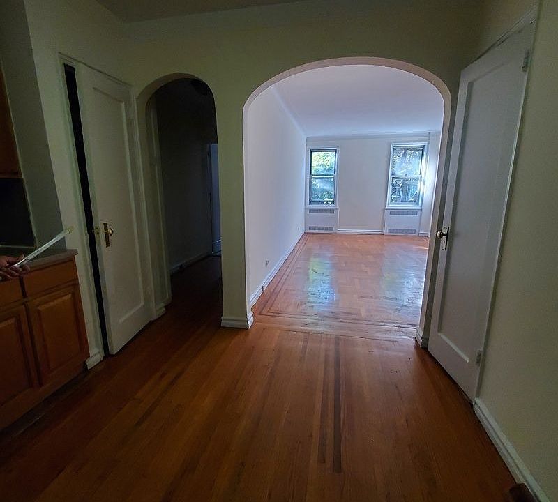 1st image of 41-15 45th St #2K