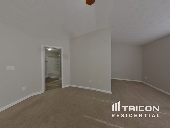 5th image of 1025 Magnolia Gardens Walk