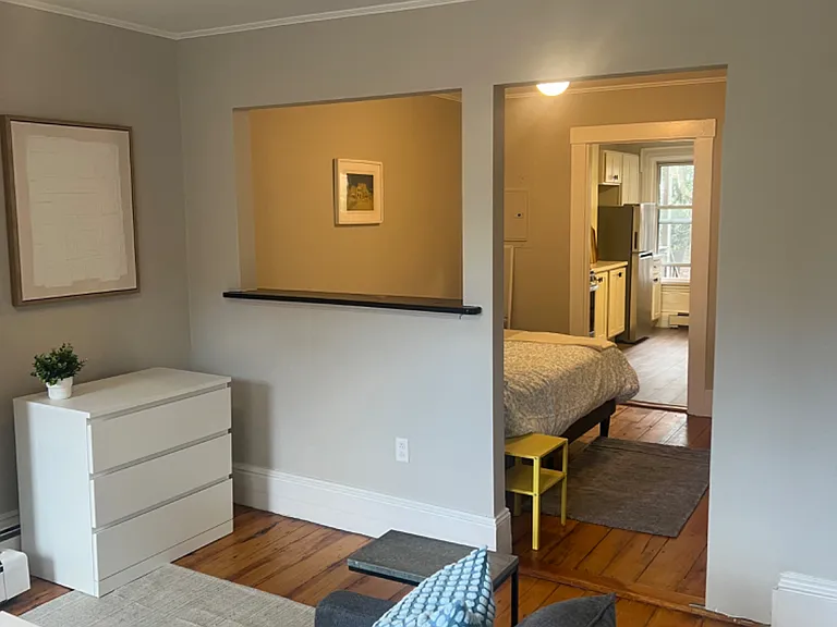 659 E 4th St #2 — Photo 6