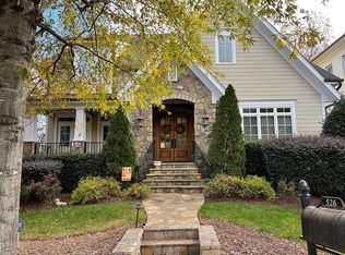 526 Wayne Dr, Raleigh, NC 27608