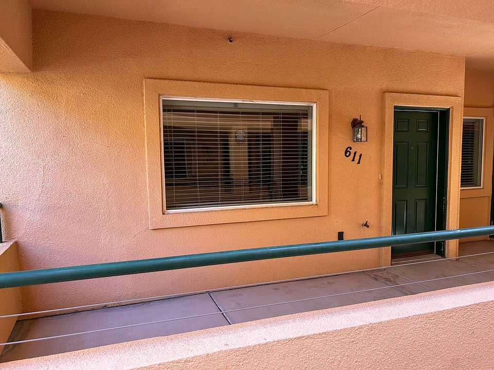 1st image of 400 Hillside Dr #611