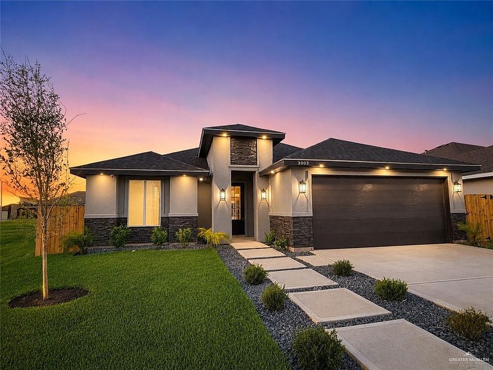 1st image of 3003 E Sabinal Ave