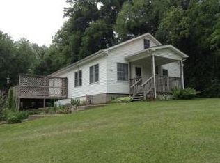 2704 Excello Dr, Saint Joseph, MO 64503