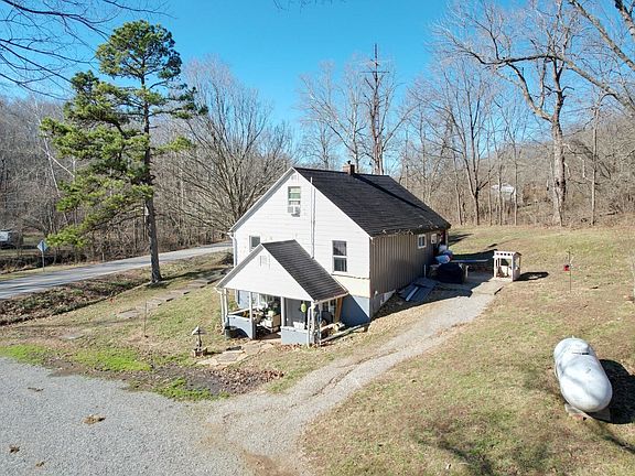 5th image of 342 Bassett Rd