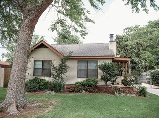 135 Palm St, Port Allen, LA 70767