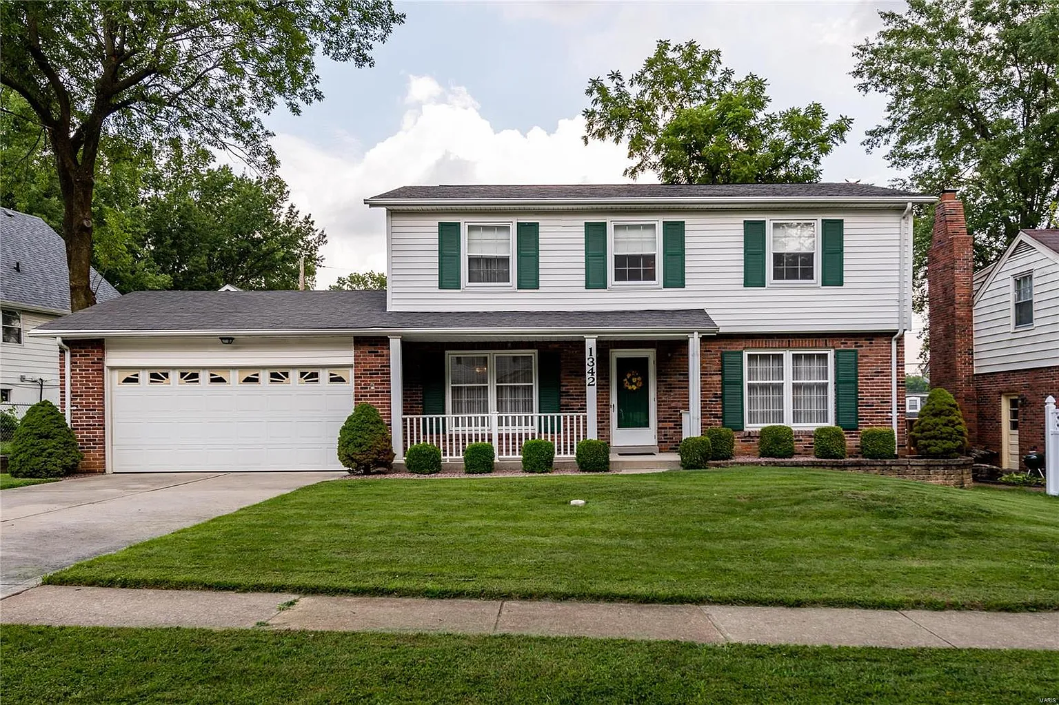 1342 Dalcrest Ln photo 1