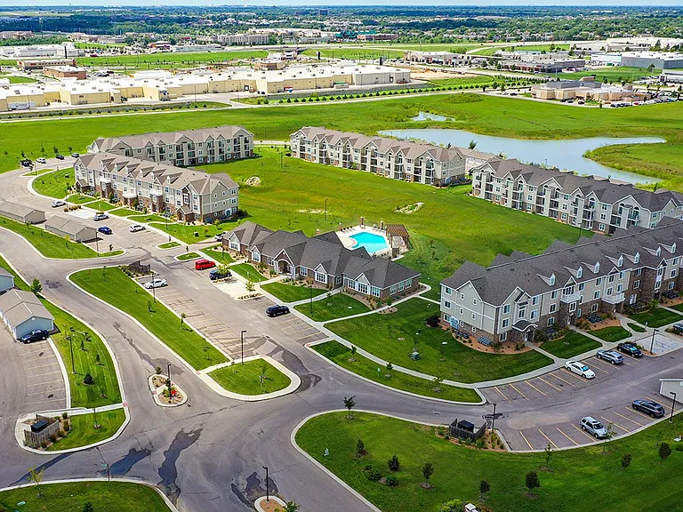 Stoney Pointe Apartment Homes — Photo 60
