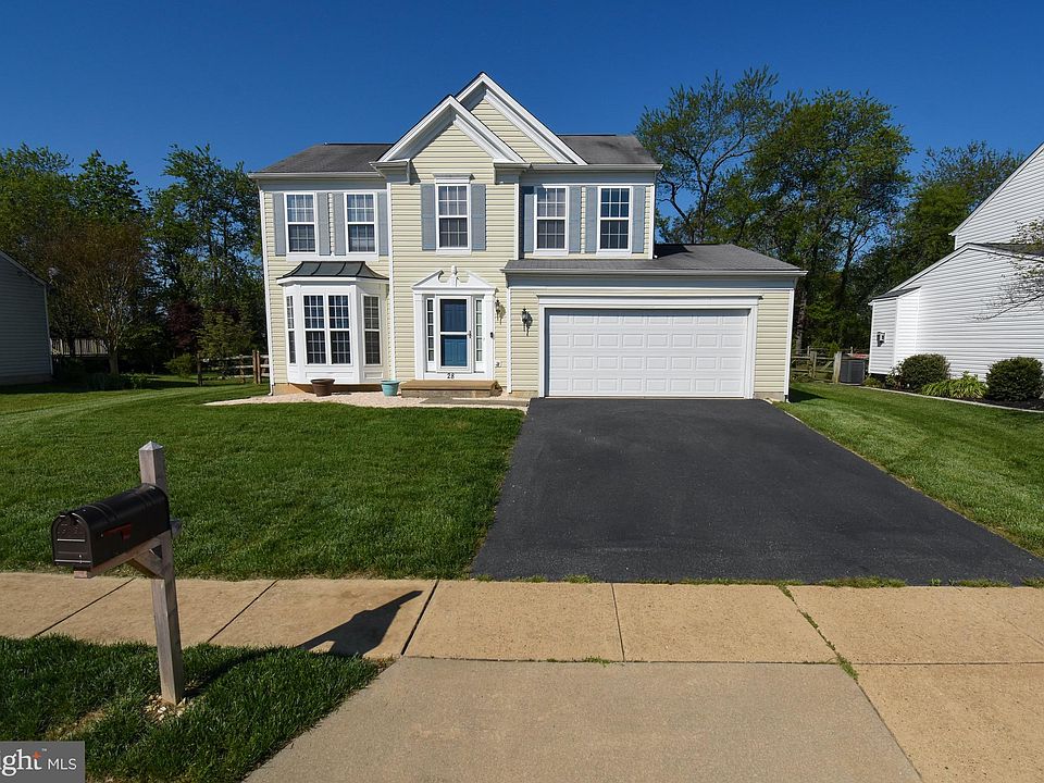 1st image of 28 W Minglewood Dr