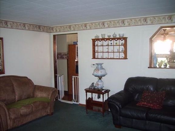4th image of 1354 Sisson Dr