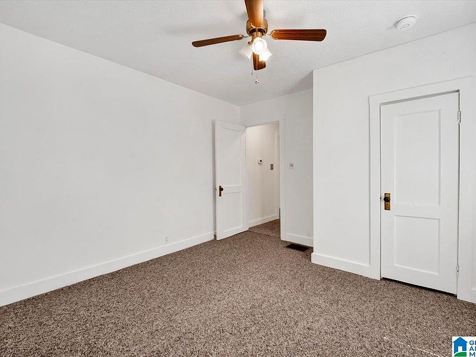19th image of 401 10th Ave