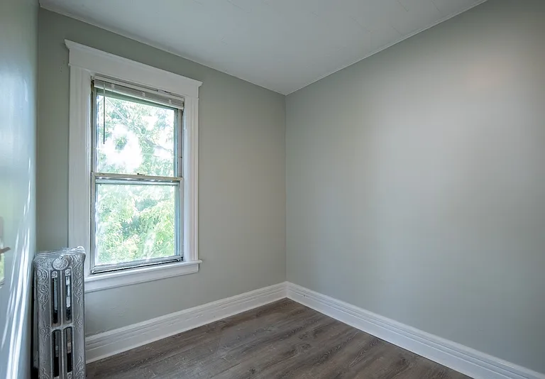 11 King Ave #2 — Photo 30