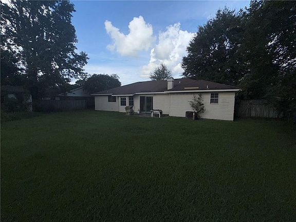 5th image of 112 Boswells Dr