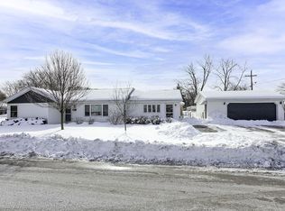 11600 S Nagle Ave, Worth, IL