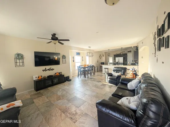 480 Isaias Ave, Canutillo, TX 79835