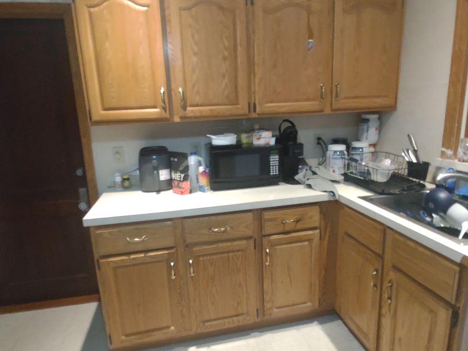 2nd image of 2505 Olyphant Ave