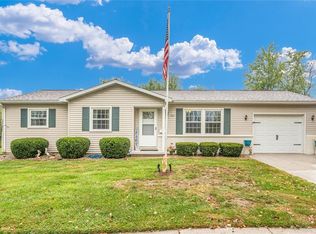 1021 Westgate Dr, Charleston, IL 61920