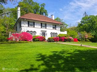 3 Hampton Rd, Port Washington, NY 11050