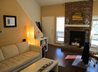 6801 Thorncliffe Dr APT B, Austin, TX 78731