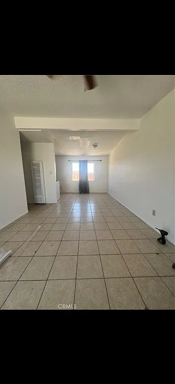 1 bed, 1.0 bath, 650 sqft, $900 — Photo 3