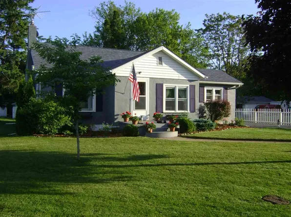 3761 Styles Rd, Pleasant Lake, MI 49272