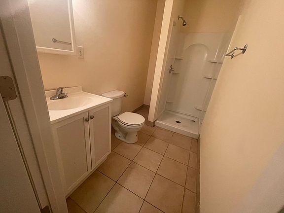 4th image of 3168 N Laura St