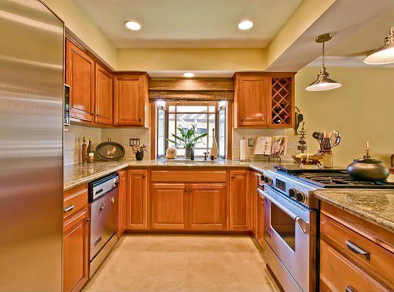 5th image of 27831 Pontevedra Dr