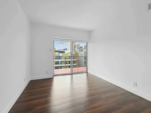 8th Street Residences, 336 E 8th St APT 205, Long Beach, CA 90813