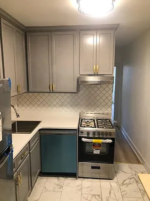 Rented by Apple Exclusive Realty Inc | media 31