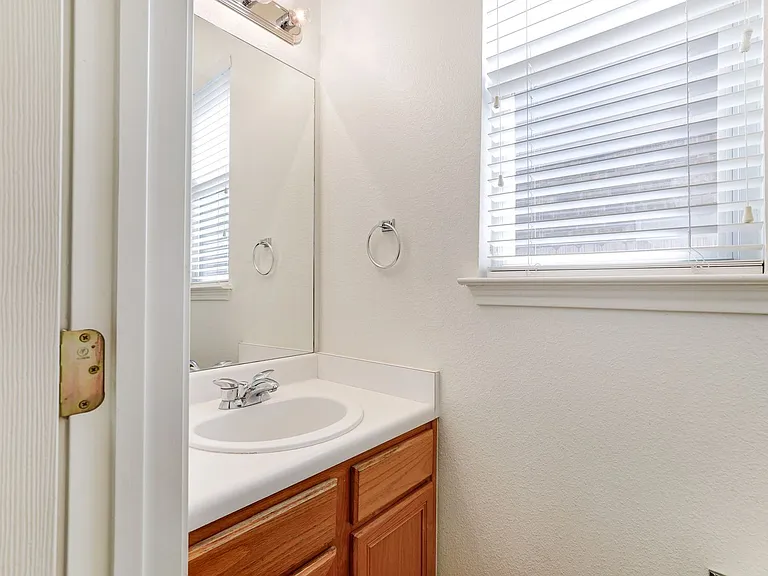 8714 Sonora Pass — Photo 11