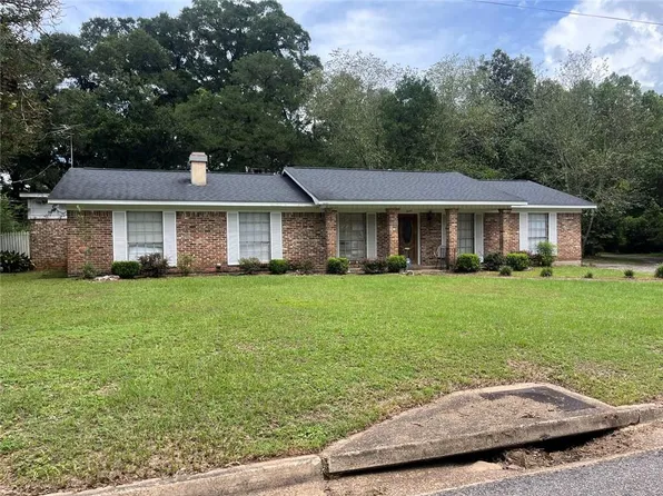 1649 Rochelle St, Mobile, AL 36693