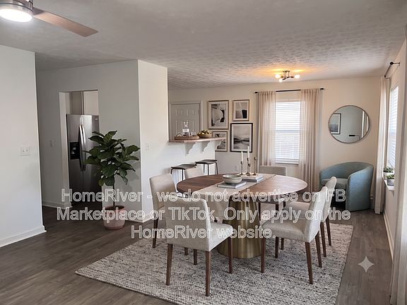 3rd image of 3067 Embry Way SE