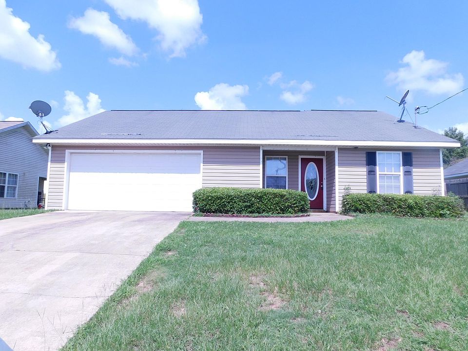 1st image of 11308 Lexie Ln