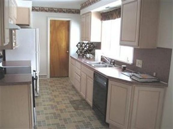 4th image of 118 Hazelwood Dr