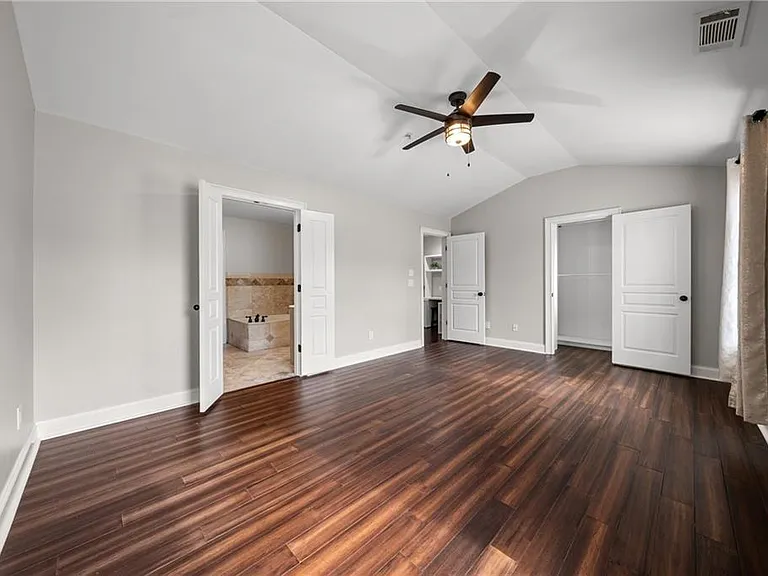 100 Kasey Dr — Photo 17