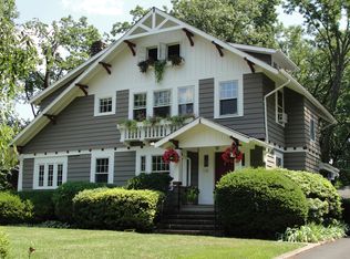 110 Linden St, Ridgewood, NJ 07450